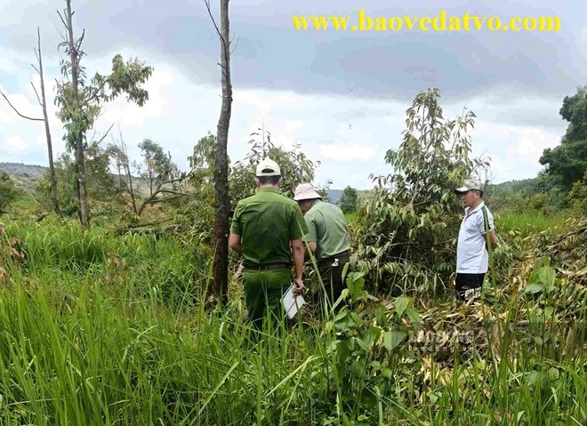 ai dung ai sai trong vu va cham voi nhan vien bao ve tai nha hang cuong de o ninh binh