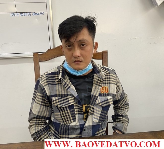 bat giu doi tuong trom dien thoai cua nhan vien bao ve