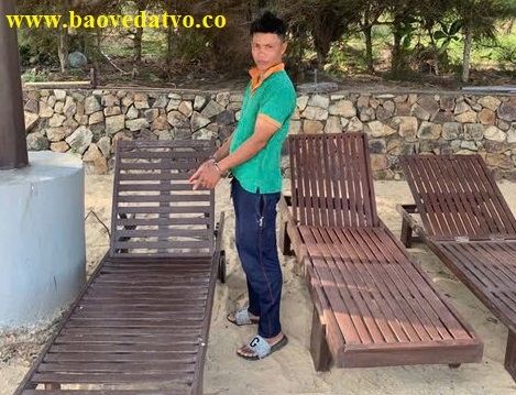 nhan vien bao ve da nghi viec trom tai san cua khach nuoc ngoai tai khu nghi duong